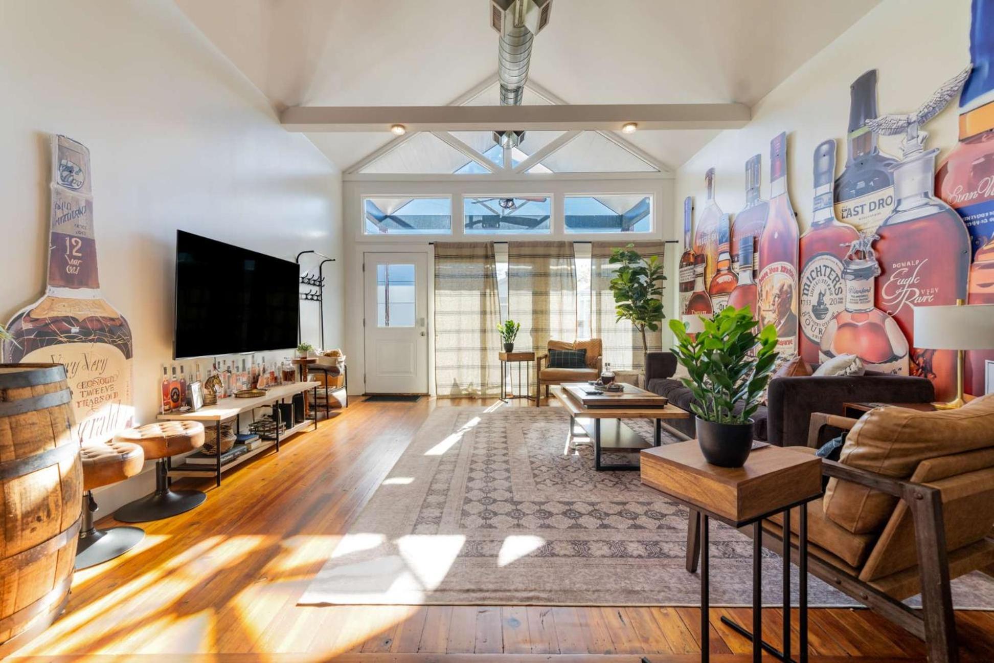 Holiday home Classic With Contemporary Upgrades